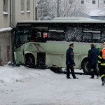 bus_04